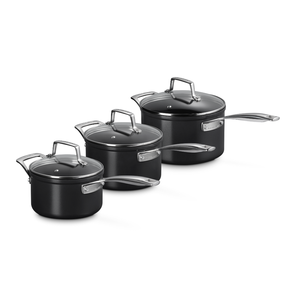 essential-non-stick-3-piece-saucepan-set-1