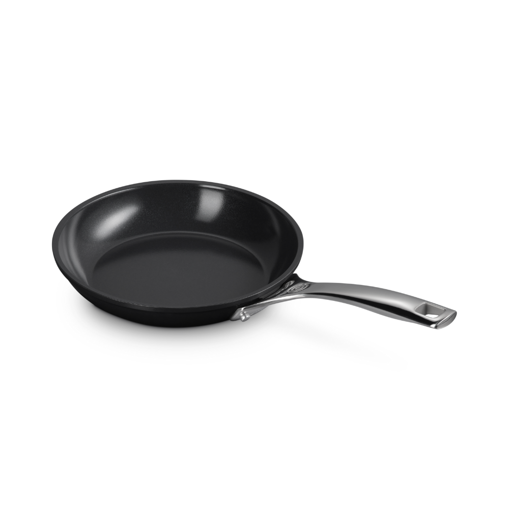 essential-non-stick-fryingpan-20cm-3
