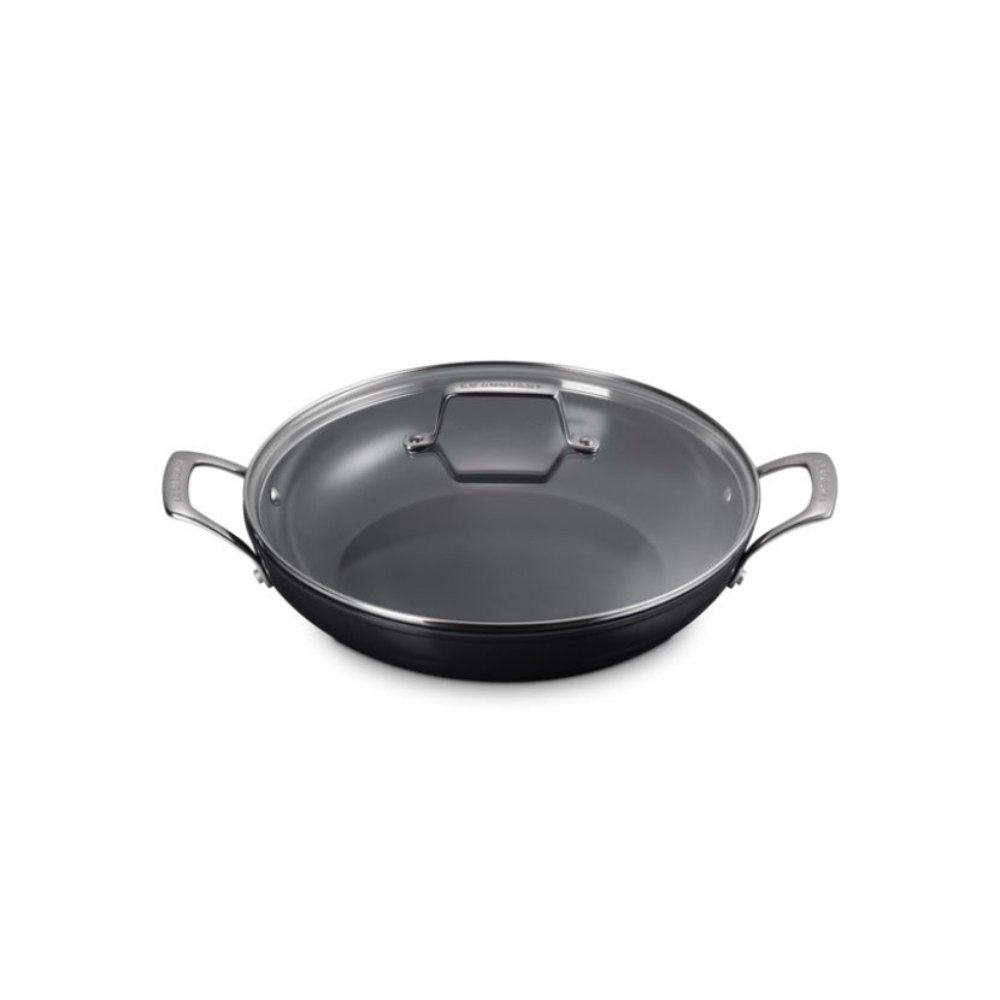 essential-non-stick-shallow-casserole-w-lid-1