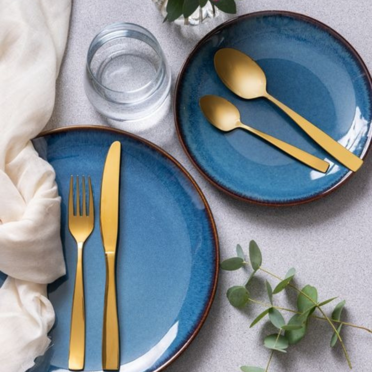 reactive-glaze-blue-12-pce-dinner-set-3