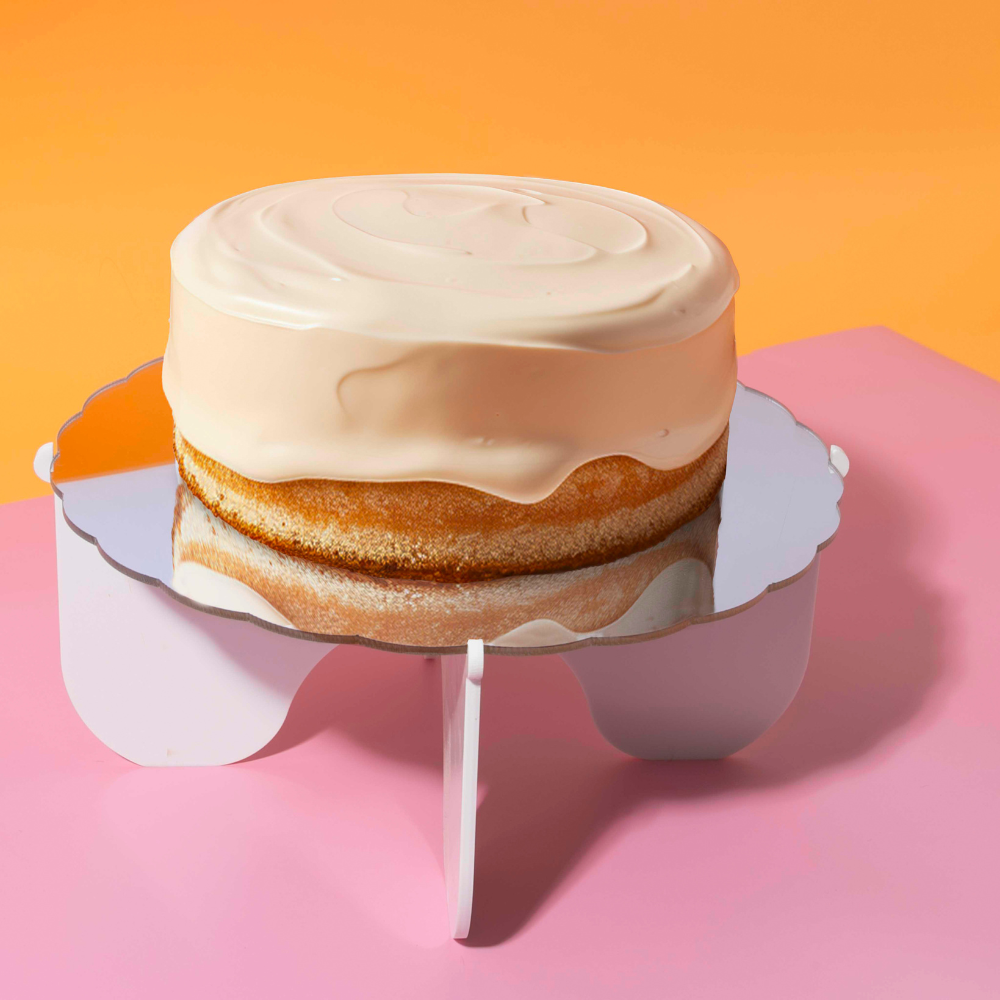 CAKE & CANDLE Plateau Gateau 3-Piece Cake Stand SilverWhite (1)