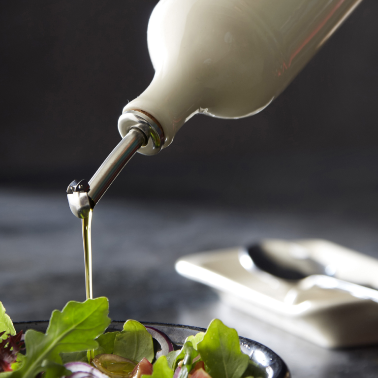 EH-oil-cruet-clay-2