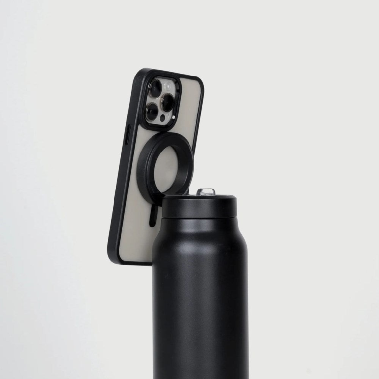 antigone-siprise-phone-bottle (4)