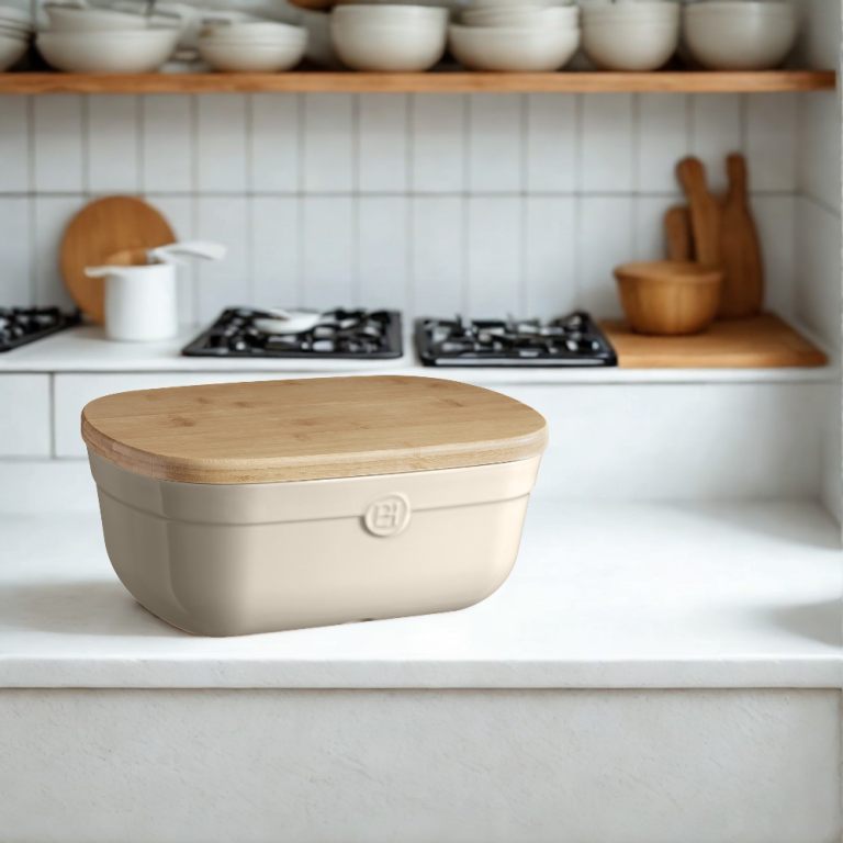 emile-henry-bread-box-clay-5 (1)