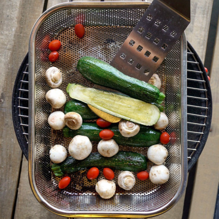 rsvp-bbq-roasting-pan (5)