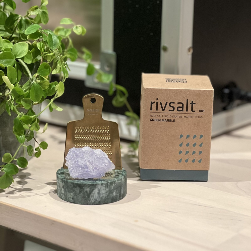 Rivsalt-rock-salt-grater-w-marble-stand (1)