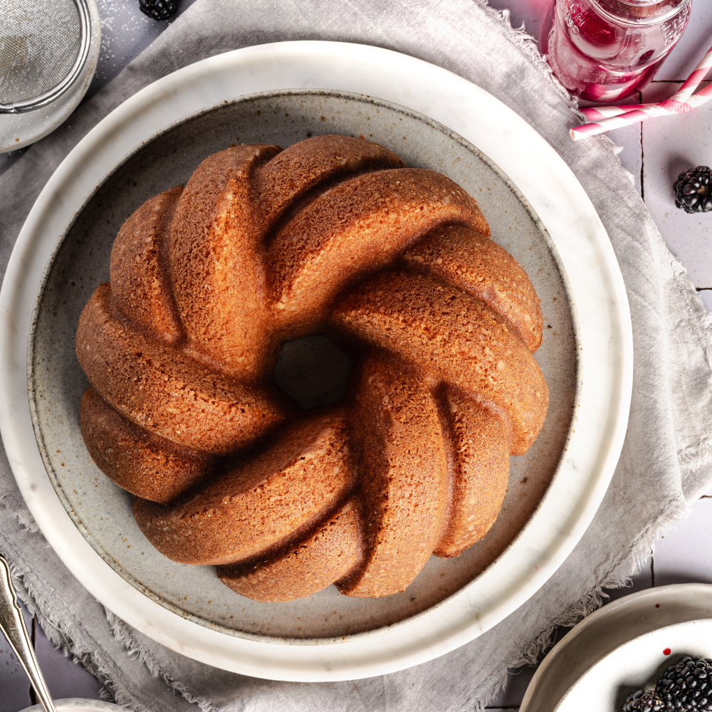 bakemaster-bundt-pan-braided (5)