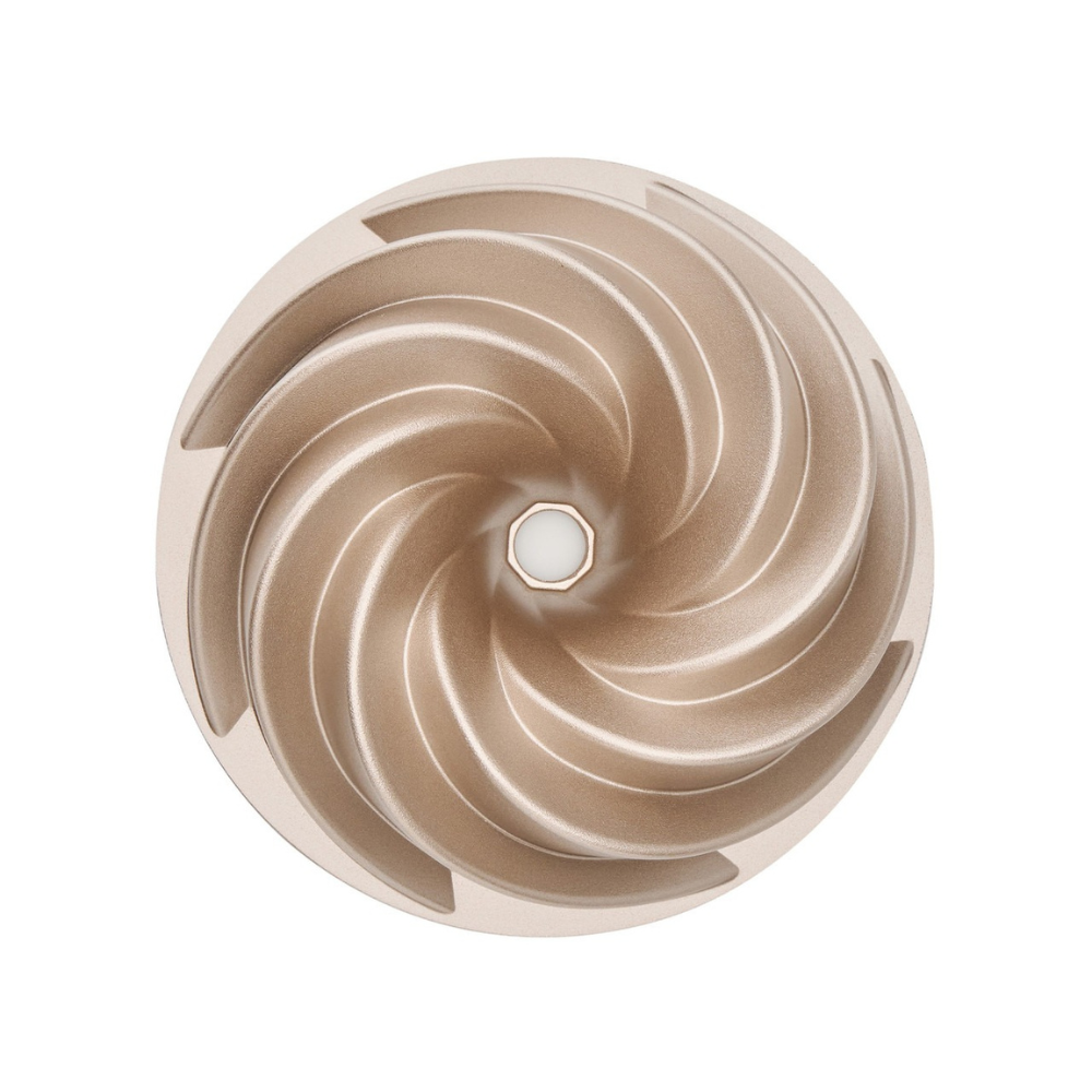 bakemaster-bundt-pan-marissa (3)