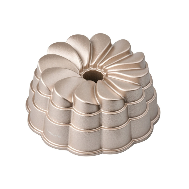 bakemaster-bundt-pan-petal