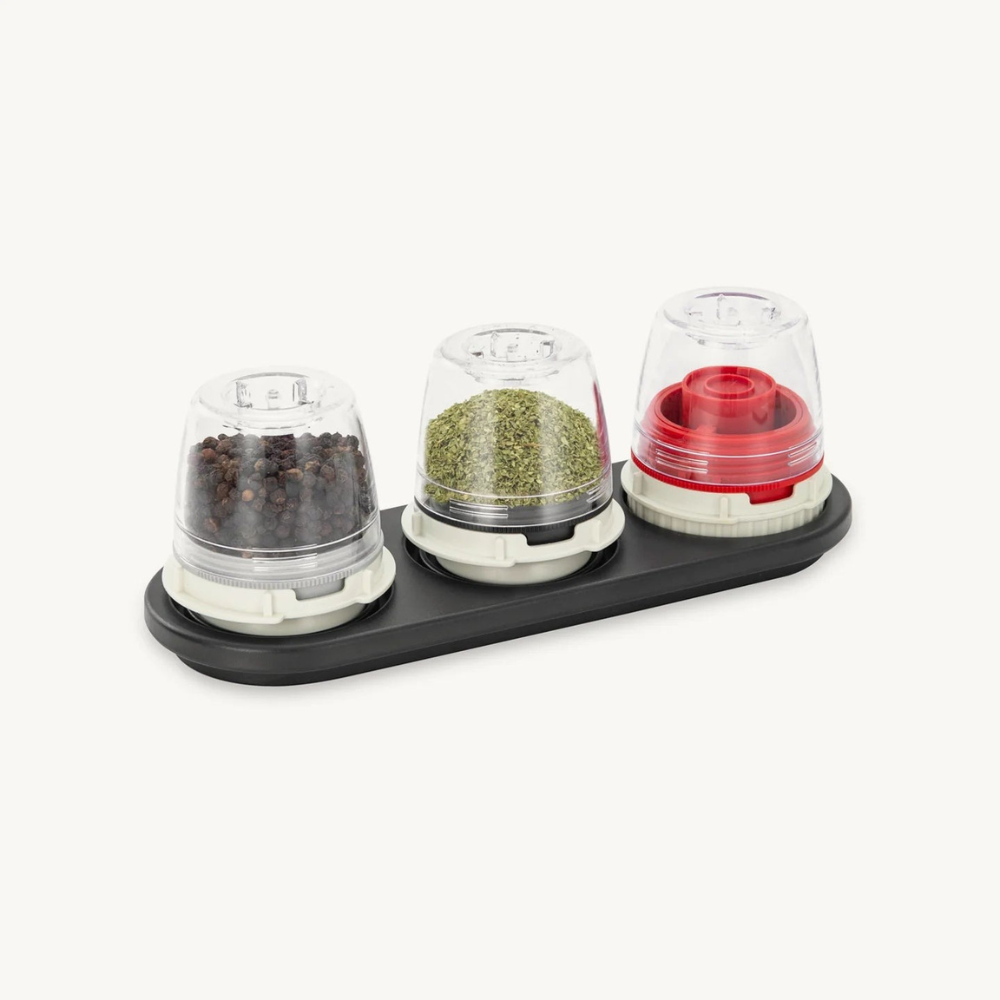 FinaTray-black-trio (3)