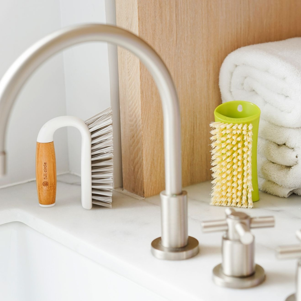 Full-Circle-all-purpose-scrub-brush (3)