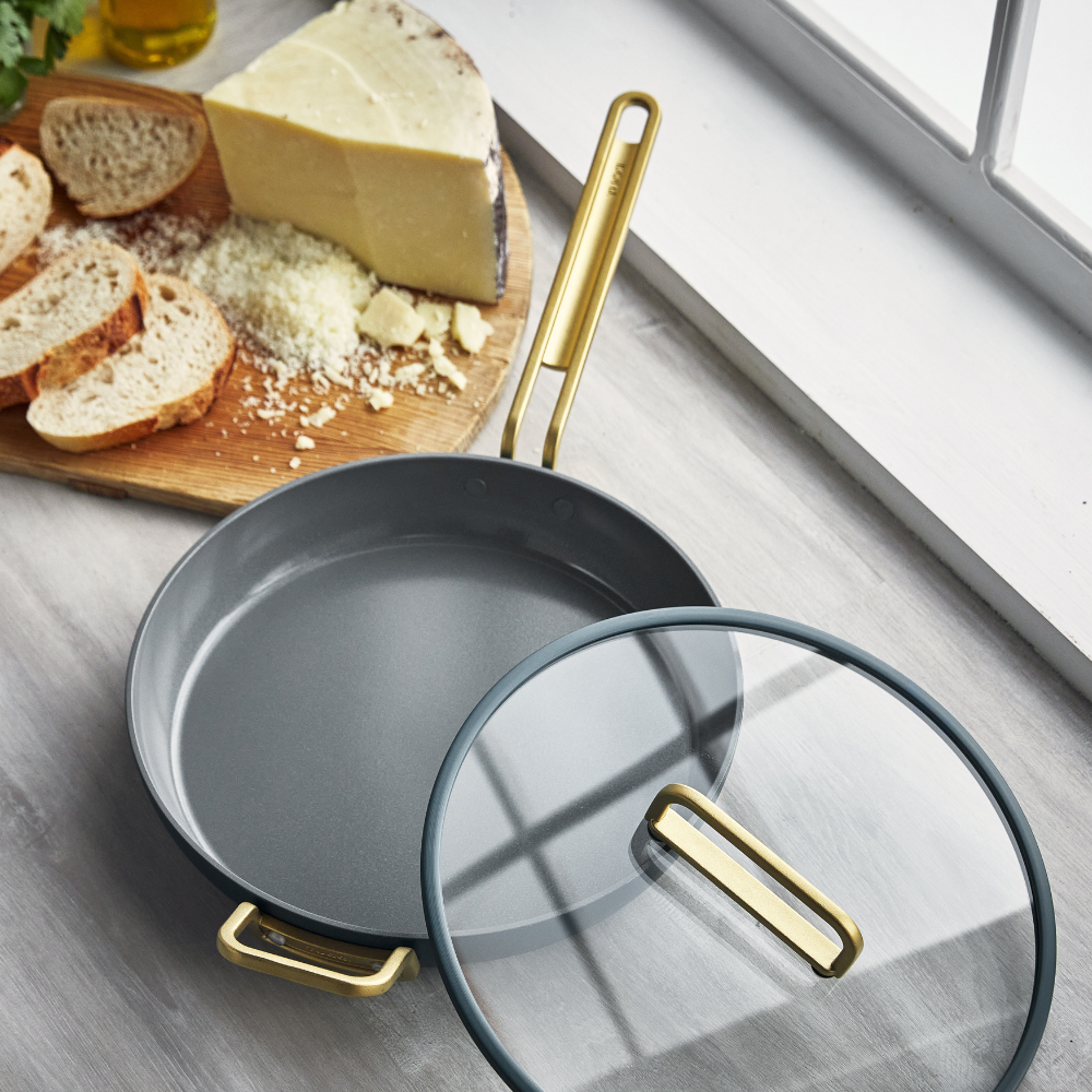 GreenPan-30cm-frypan-with-lid (1)