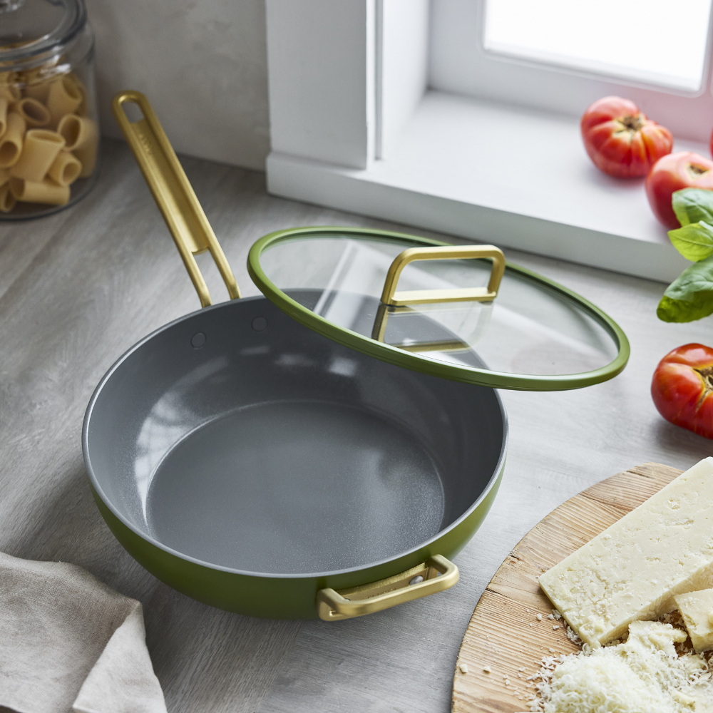 GreenPan-Ceramic-Non-Stick-29cm-Junior-Stanley-Pan-Tuscan-Olive (2)