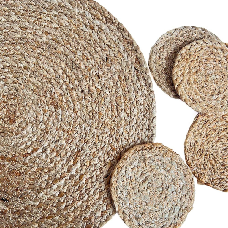 Linens-More-seagrass-jute-placemat-natural (1)