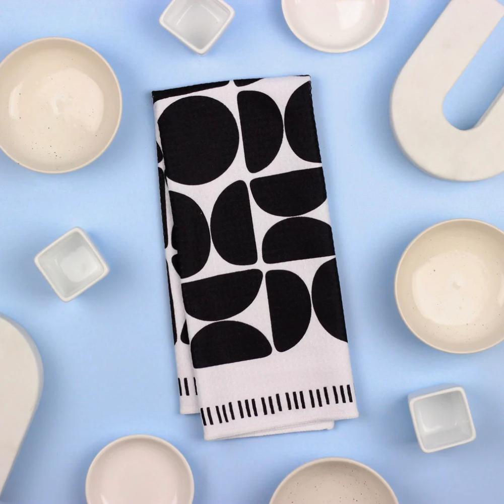 Render Dish Towel Geo Mono (1)