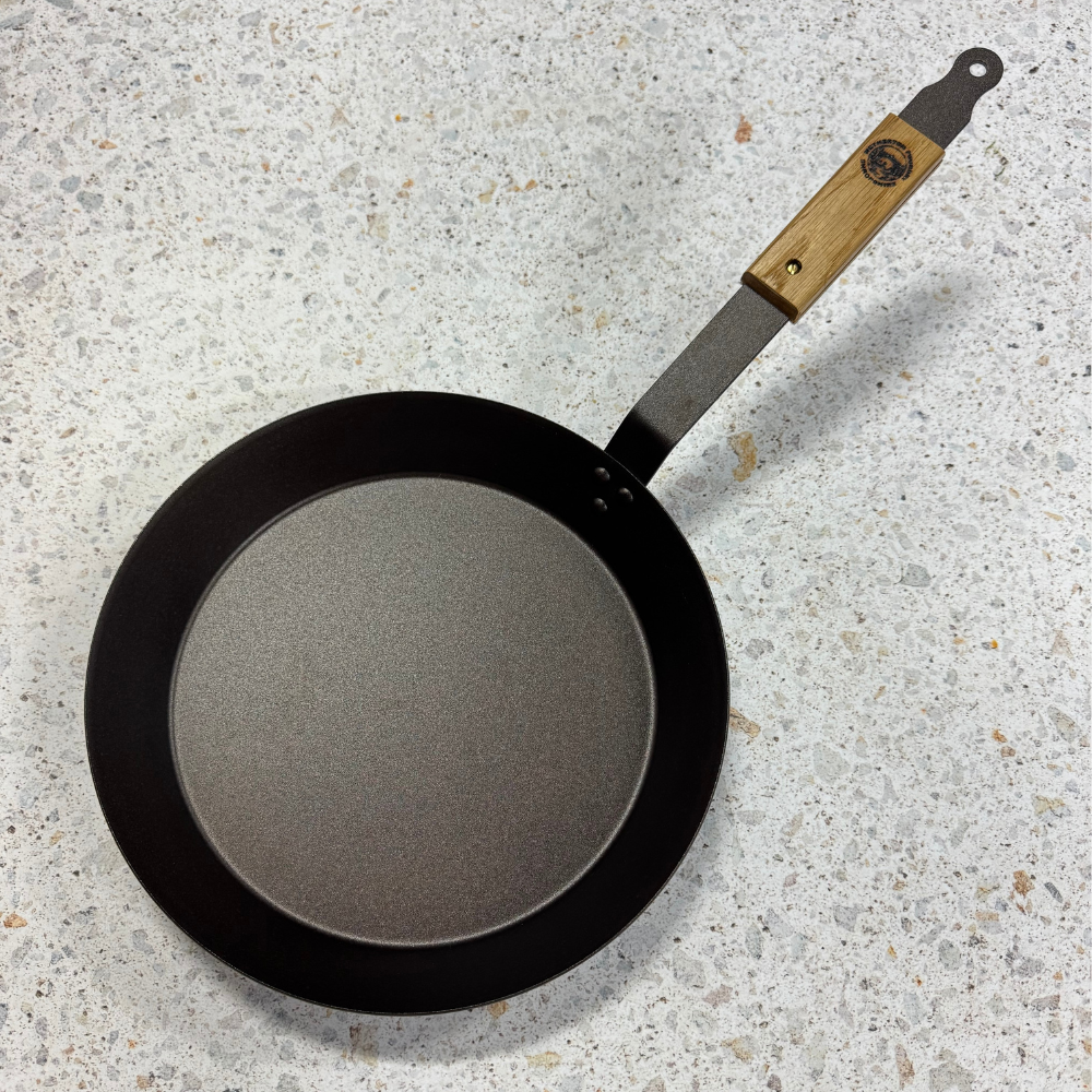 NFS-126 30CM FRYING PAN SPUN IRON (1)
