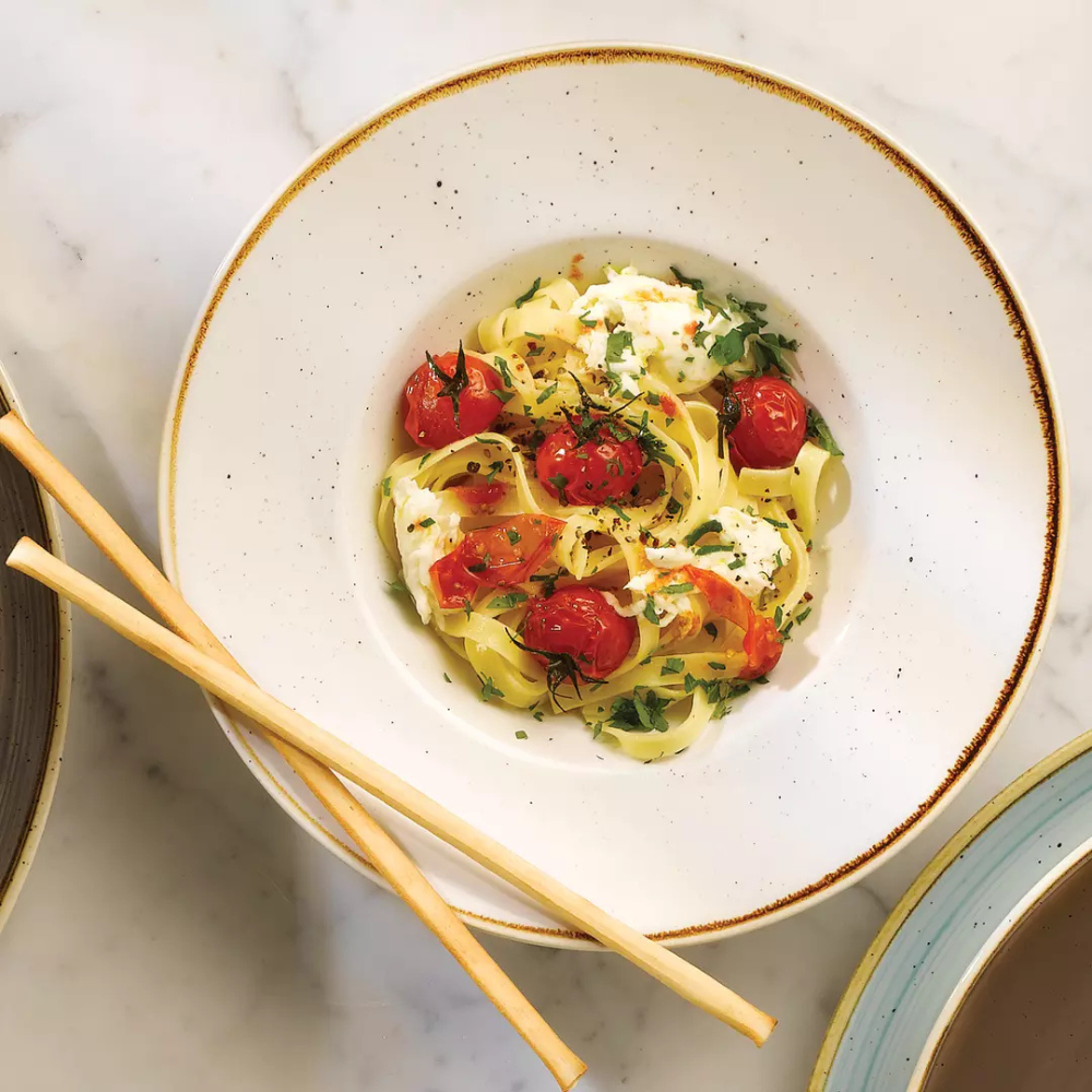 Stonecast Barley White Triangular Bowl 185mm (2)