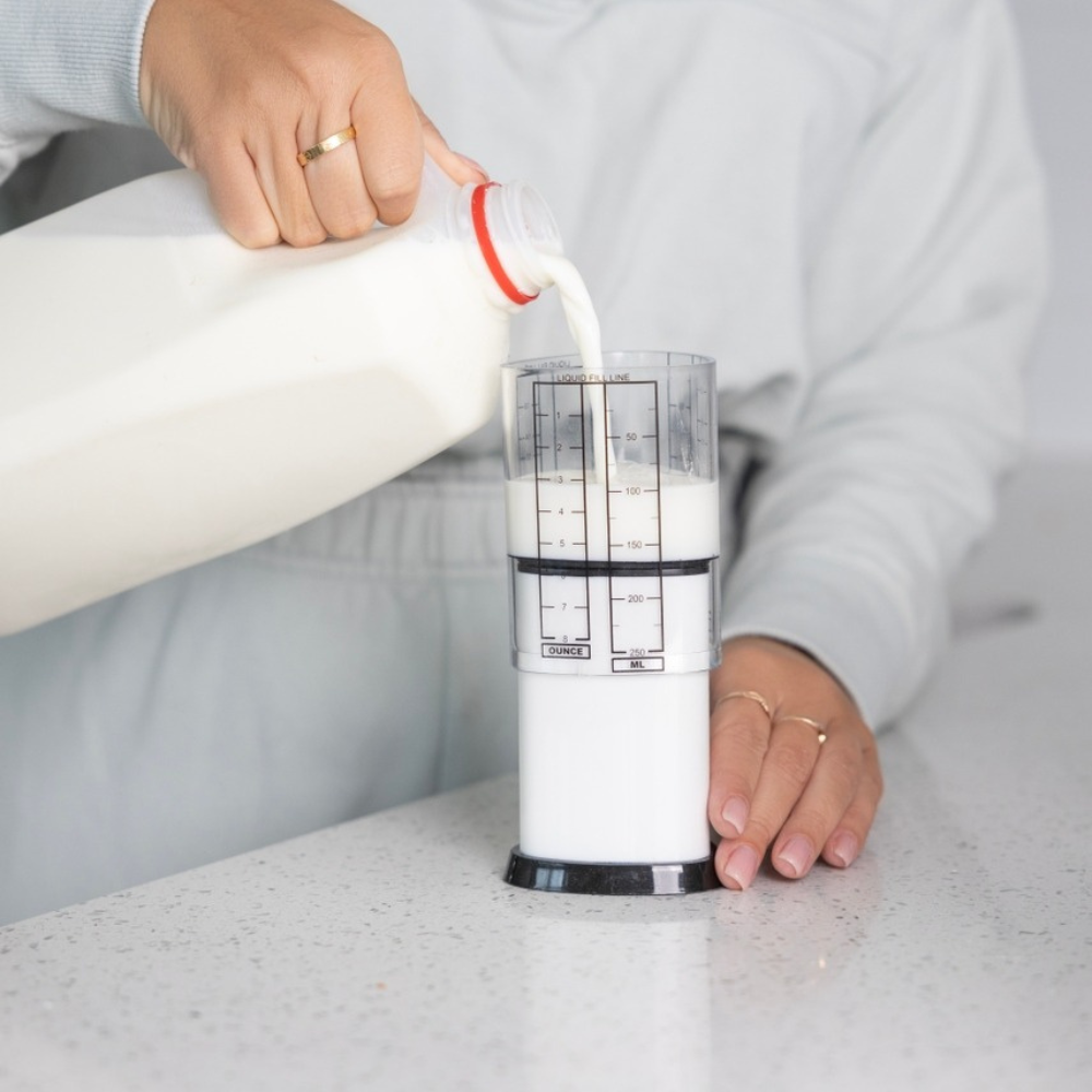 kitchenart-adjustable-measuring-cup (5)