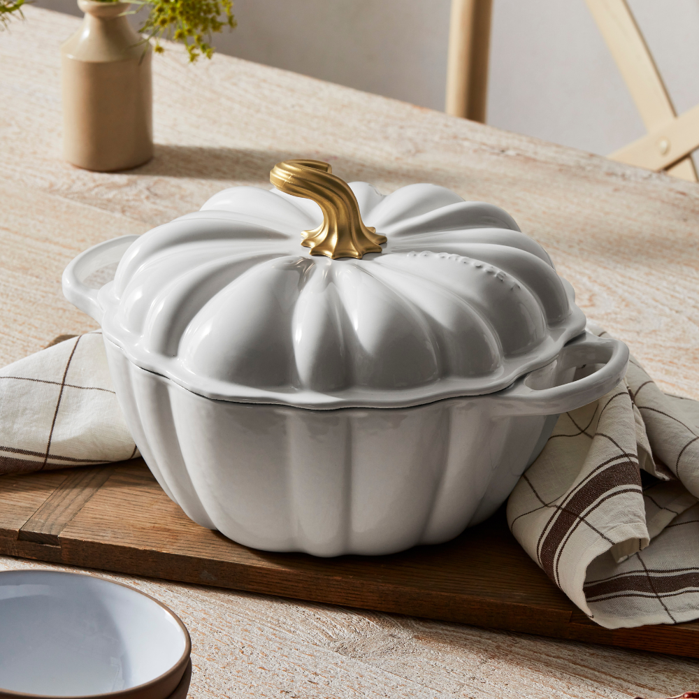 le-creuset-cast-iron-pumpkin-white (6)