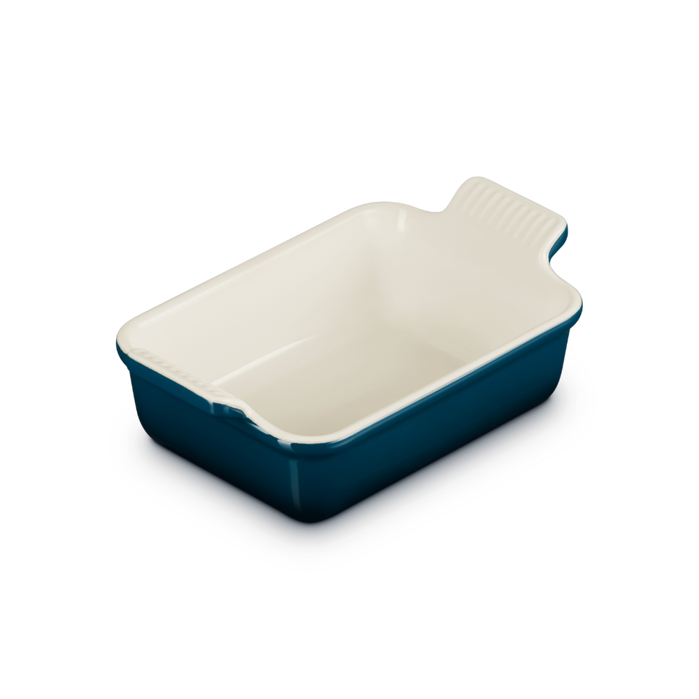 le-creuset-nuit-deep-dish