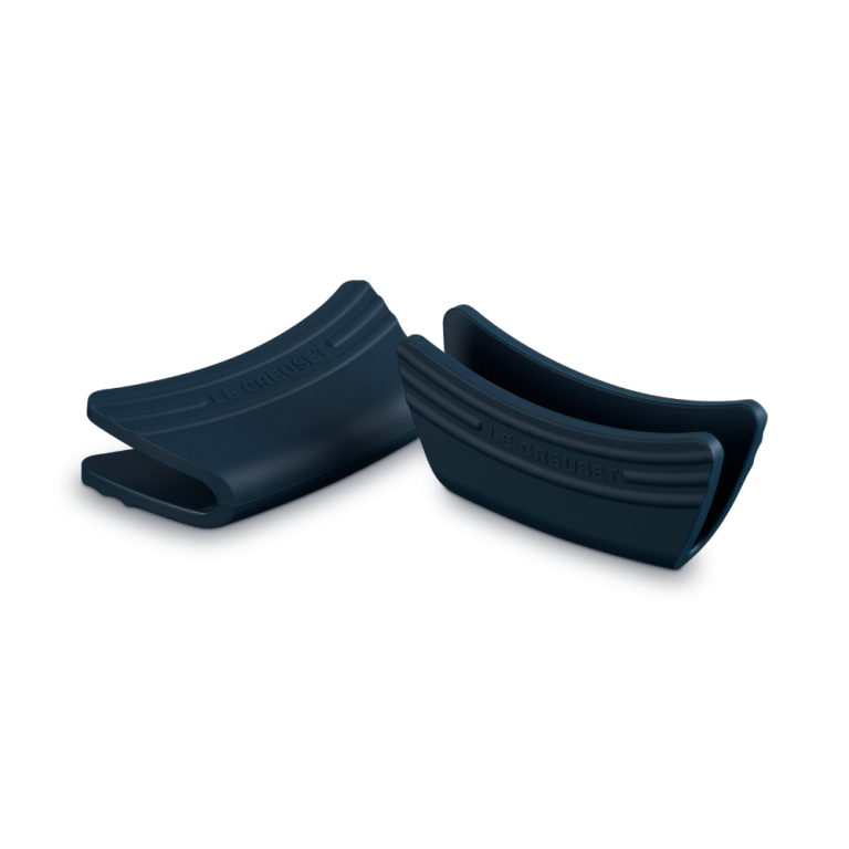 le-creuset-nuit-gripsx2 (1)
