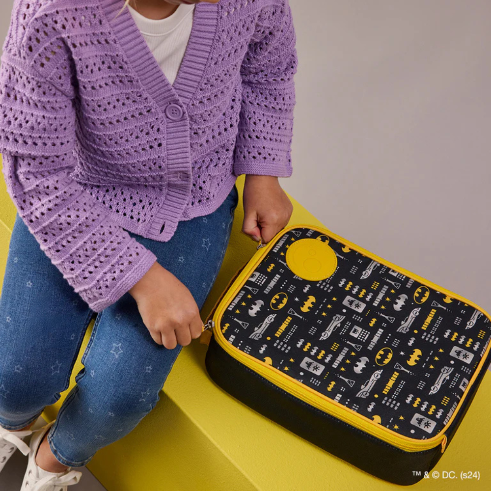 B.Box x Batman Flexi Insulated Lunch Bag (4)