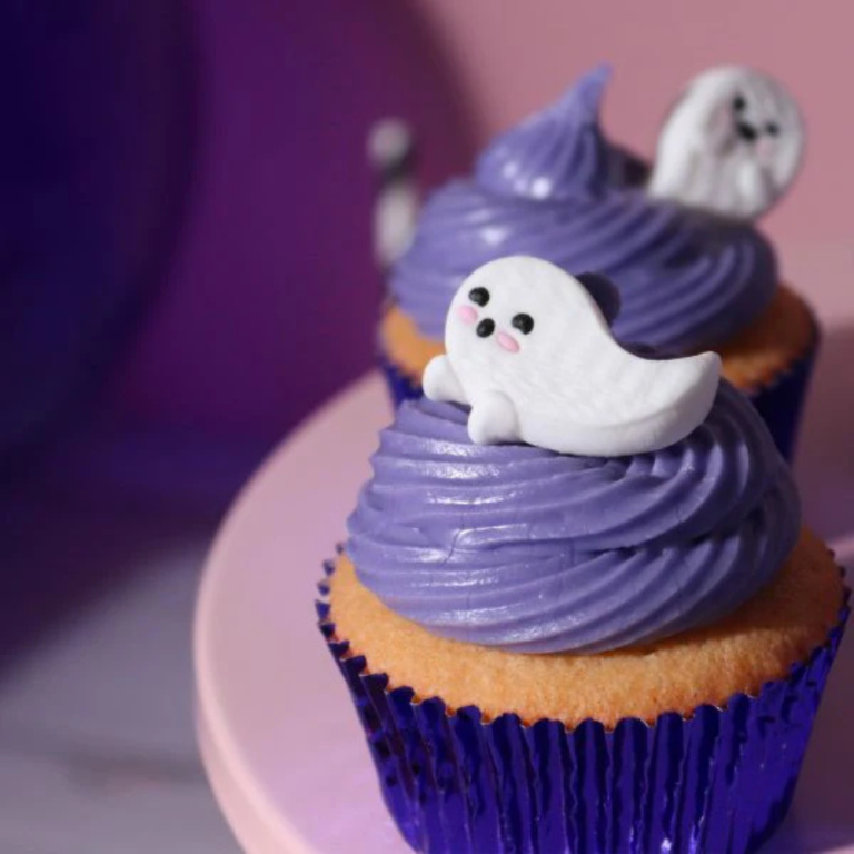 PME Edible Sugar Decorations Friendly Ghosts Set of 12 (3)