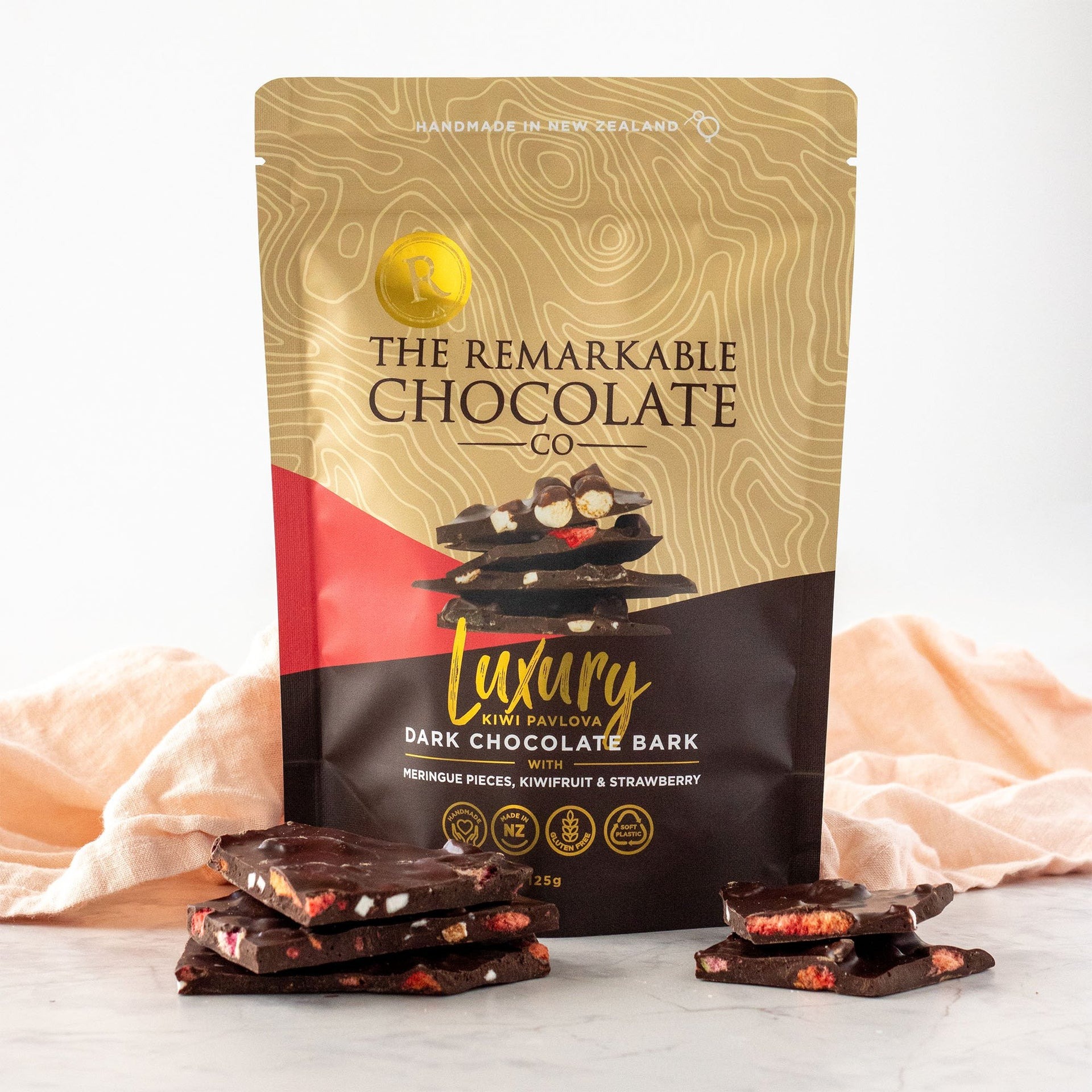 Remarkable Chocolate Bark Kiwi Pavlova 125g (3)