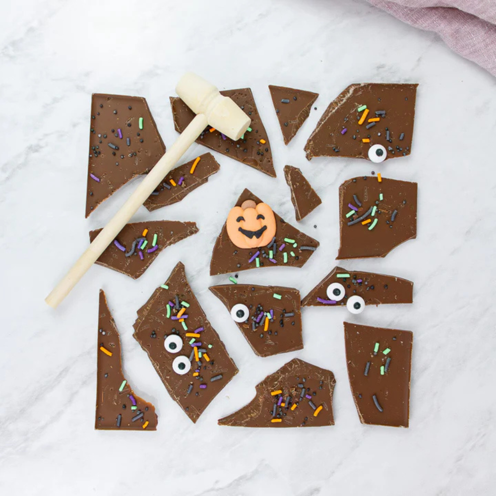 Remarkable Chocolate Smash Bark Spooky 135g