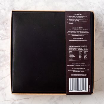 Remarkable Smash Bark Kiwi Pavlova 135g (3)