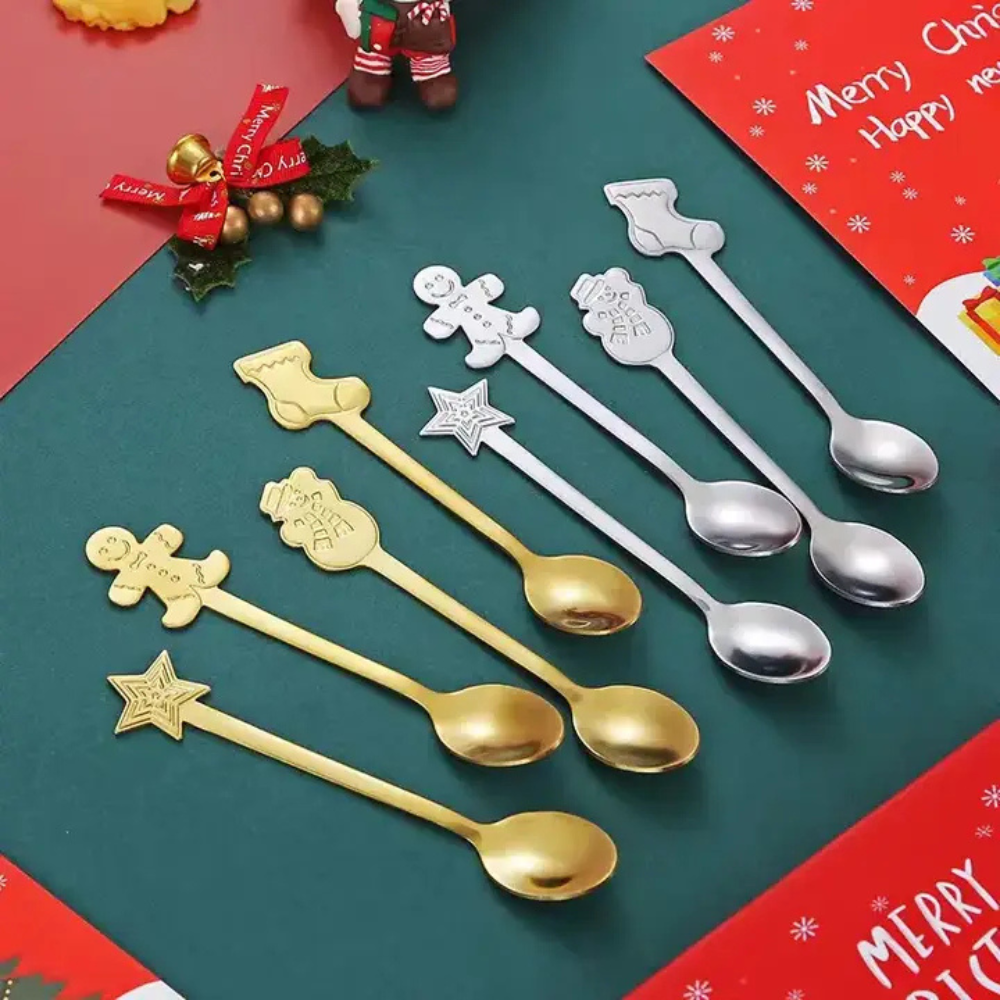 Set of 4 Christmas Spoons (1)