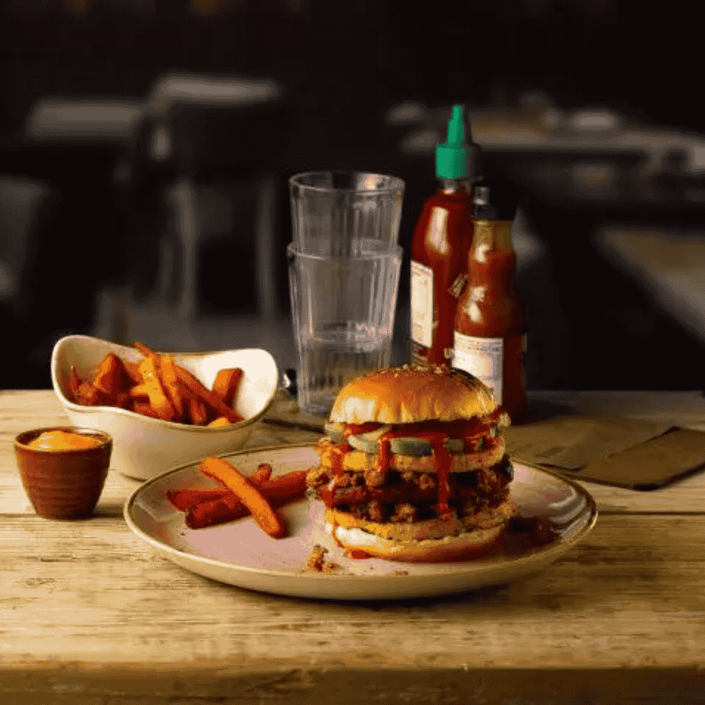 churchill-stonecast-pink-petal-couple-plate