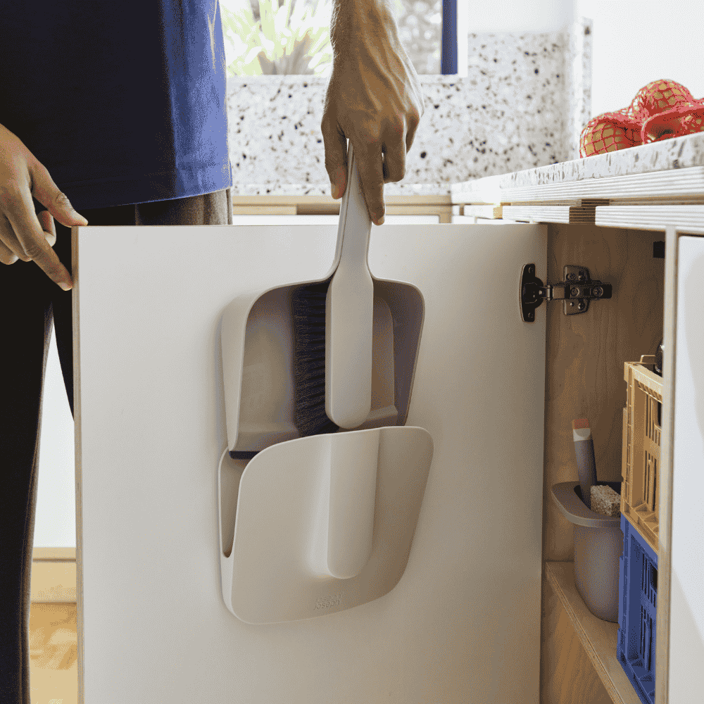 joseph-twice-cleantech-wall-brush-shovel (12)