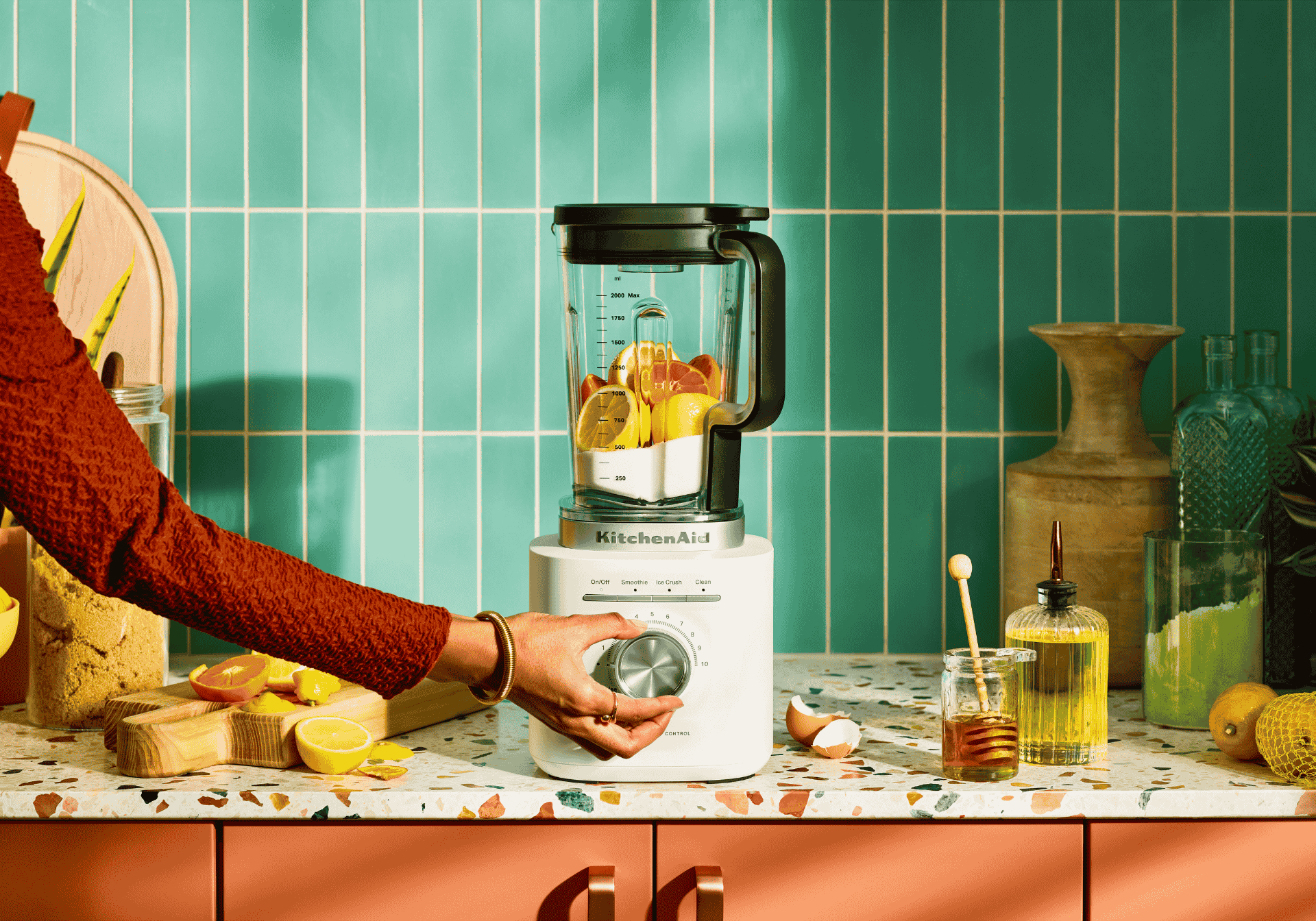 kitchenAid-k200-porcelain-white (2)