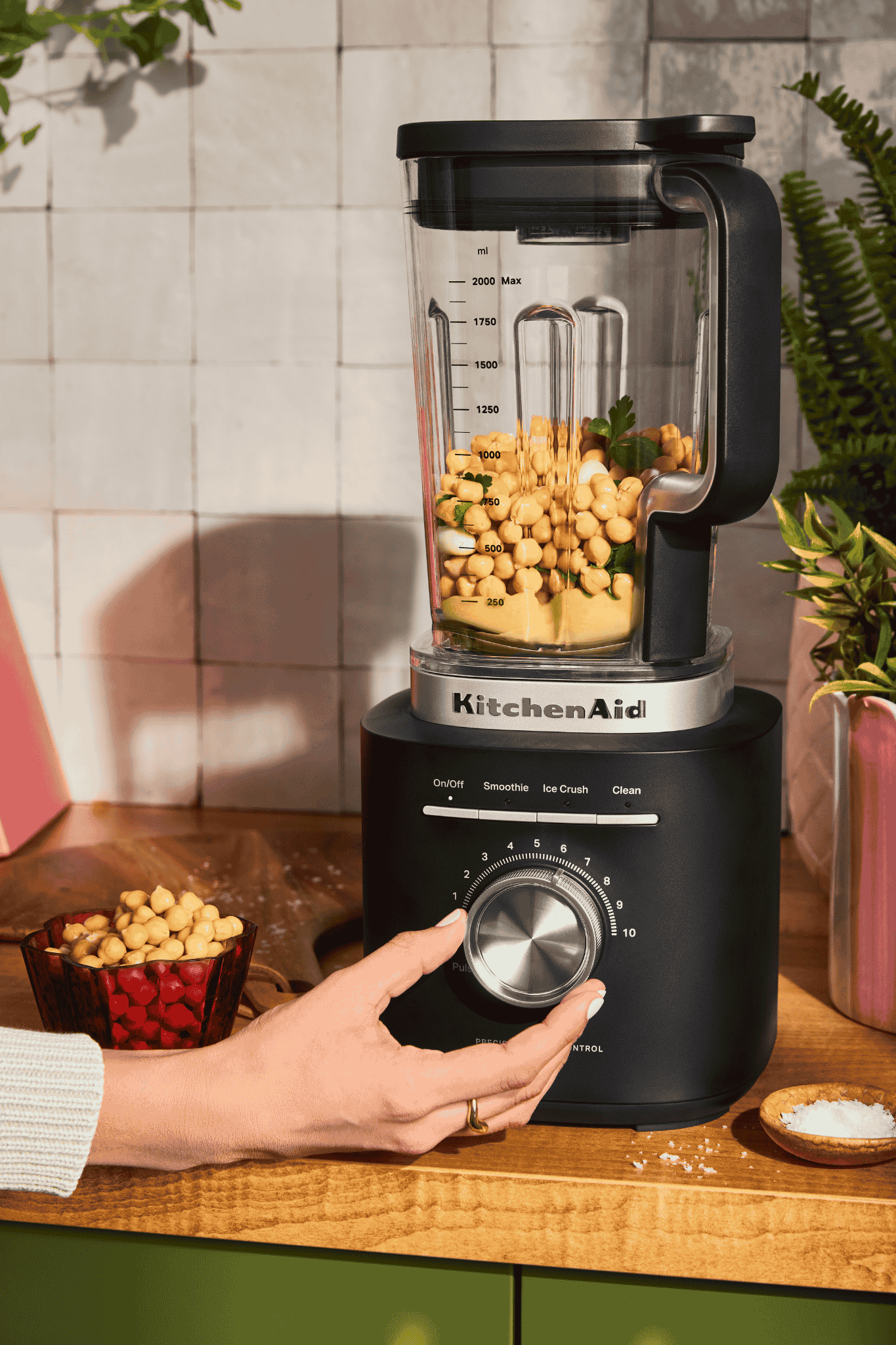 kitchenaid-k200-matte-black (4)