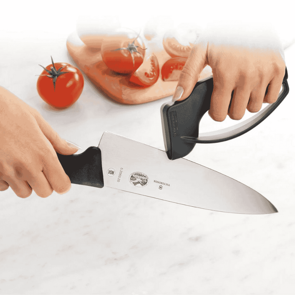 victorinox-pull-through-knife-sharpener (1)