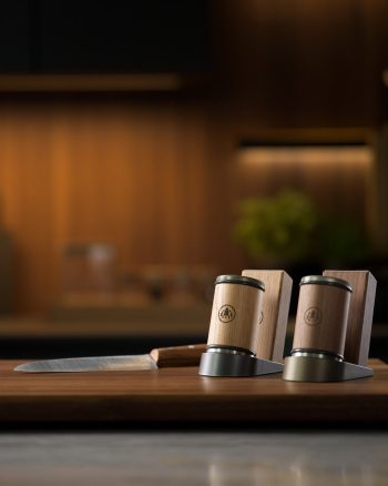 HORL3-Oak-Nut-Dock415-SocMed