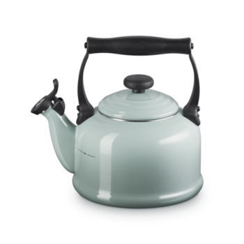 Le Creuset Traditional Kettle 2.1L Sea Salt