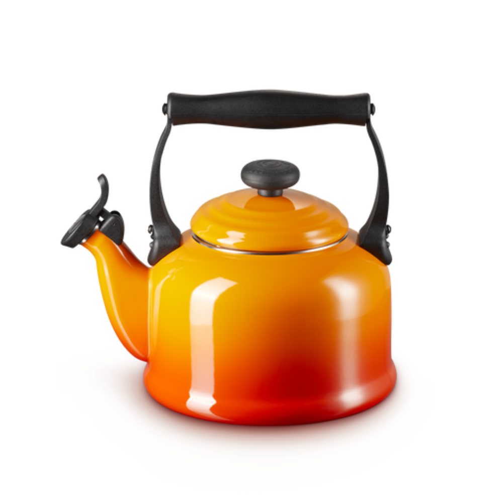 Le Creuset Traditional Kettle 2.1L Volcanic (1)