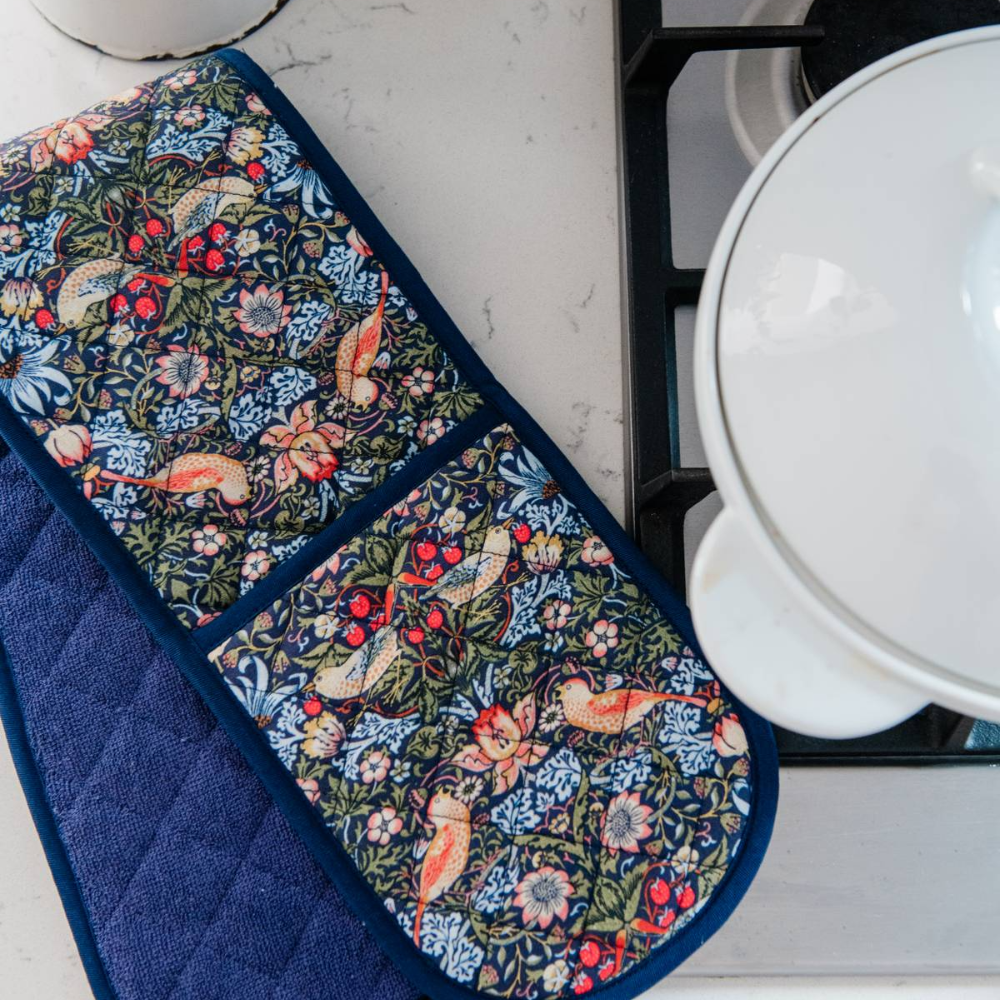 MG-double-glove-strawberry-thief (1)