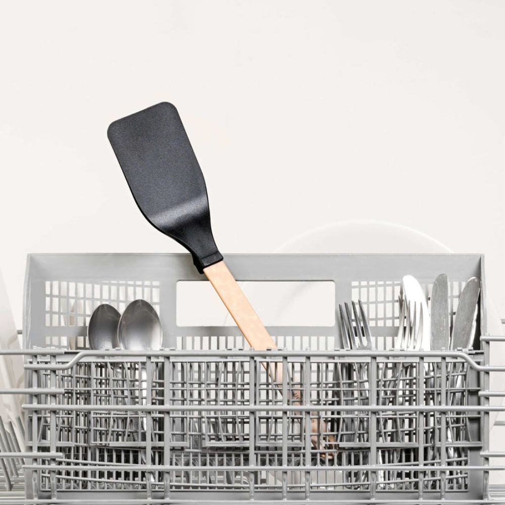 epicurean-gourmet-medium-turner-SH72262 (2)