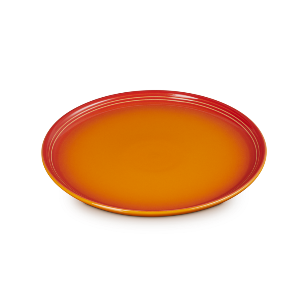 le-creuset-coupe-salad-plate-67023422090 (1)