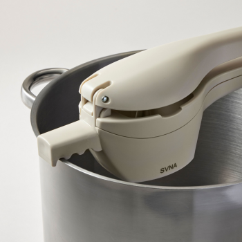 svna-potato-ricer (3)