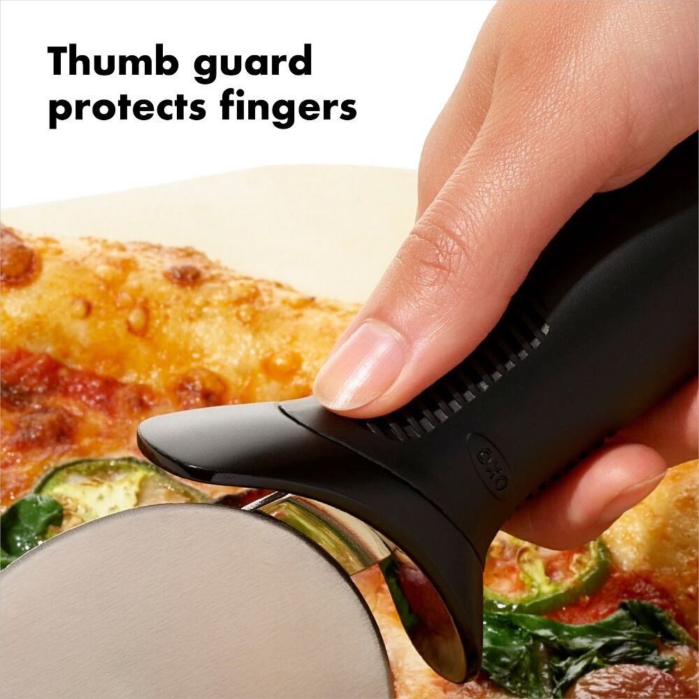OXO Good Grips Pizza Wheel (2)