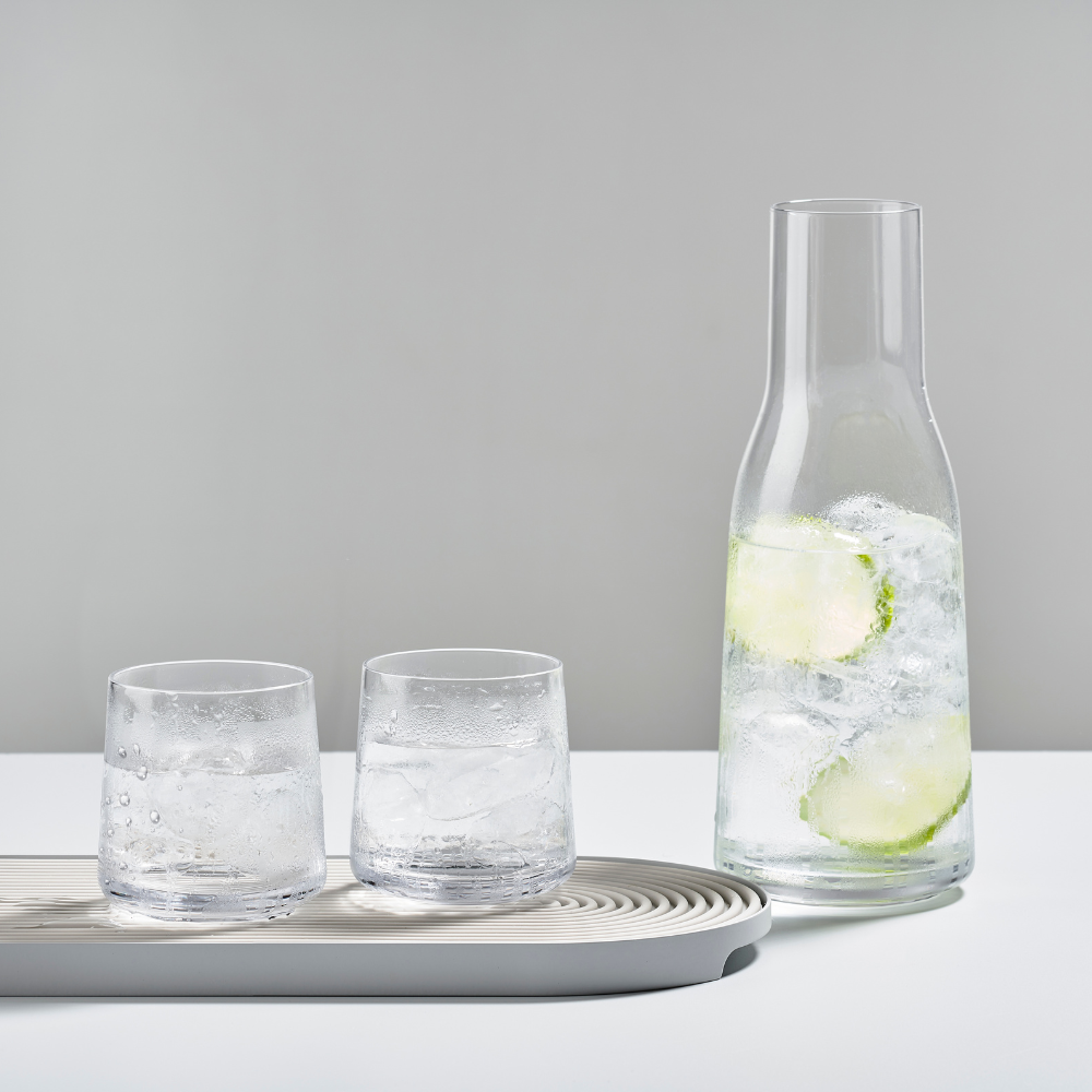 Zone-Denmark-Rocks-carafe-lifestyle (1)