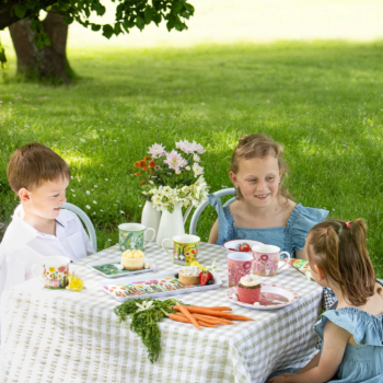 Ashdene-Playful-Bunnies-Egg-Cups (3)