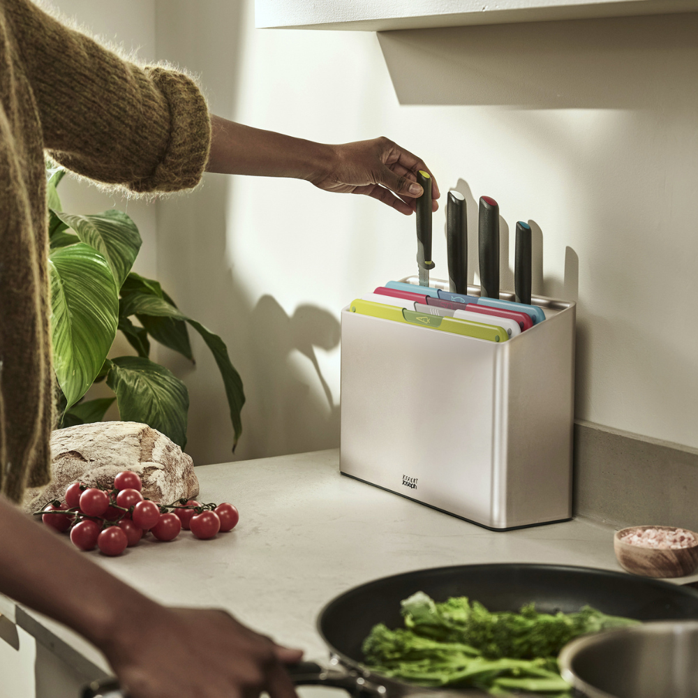 JJ-Folio-Icon-Plus-8-Piece-Knife-Board-Set (4)