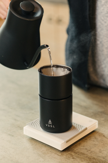VSSL-Nest Pour-Over-Coffee-set-lifestyle-portrait (1)