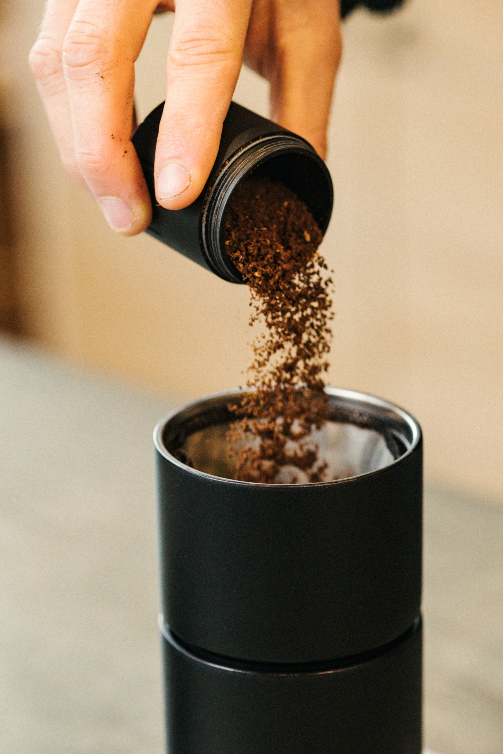 VSSL-Nest Pour-Over-Coffee-set-lifestyle-portrait (2)