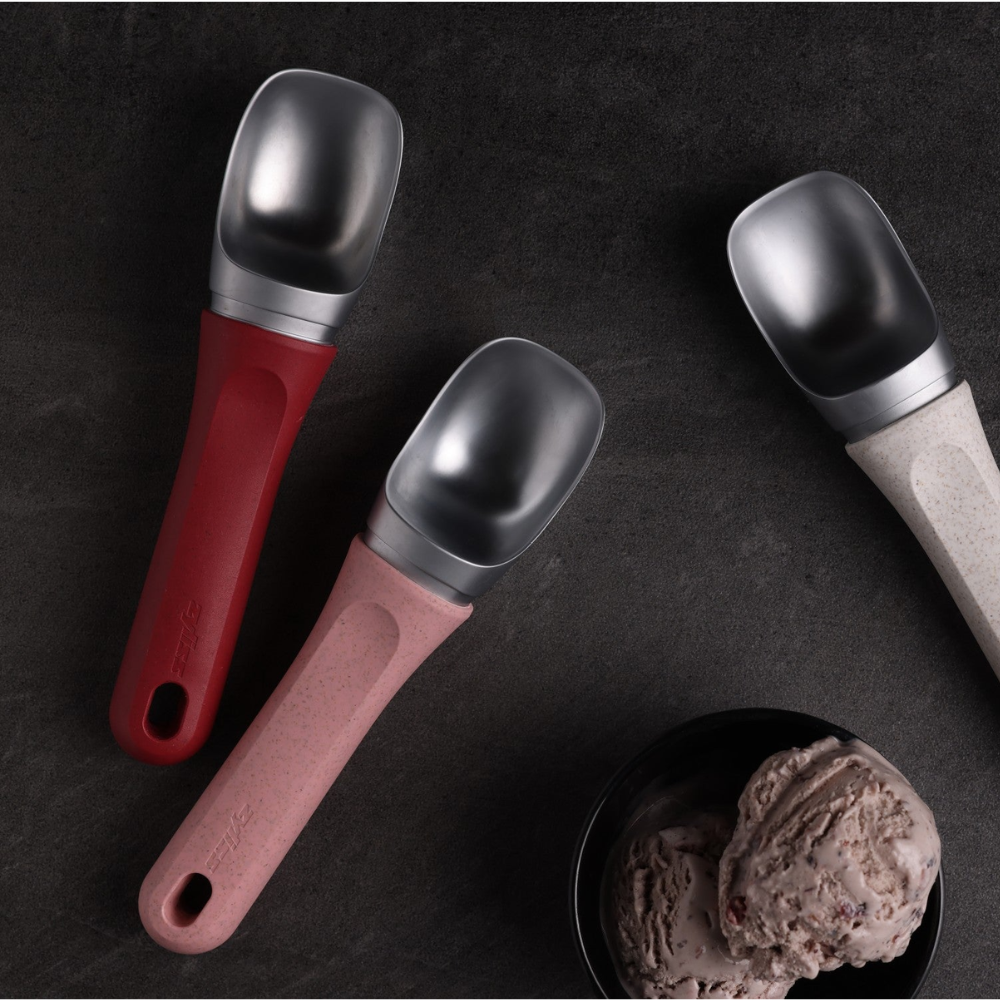 Zyliss-Ice-Cream-Scoop (1)
